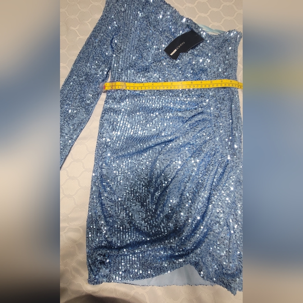Fashion Nova Dress Large sequin one shoulder strechable in blue sky color. - Picture 12 of 16
